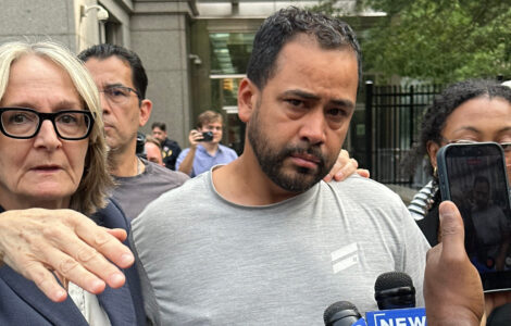 Speedboat driver charged after capsizing on Statue of Liberty tour, killing infant and mother
